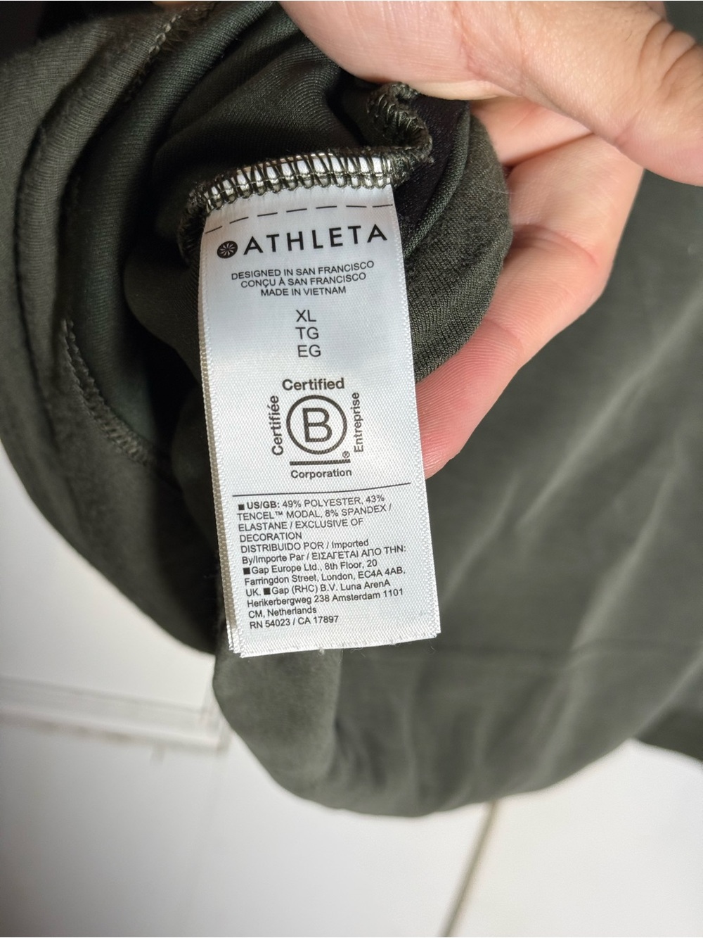 Athleta Seasoft Quarter Zip Sweatshirt Elm Green Size XL Super Soft Pullover - Picture 9 of 9